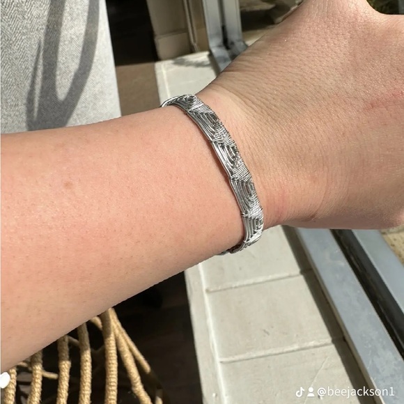 Western wire wrapped bracelet with leather - Picture 2 of 2